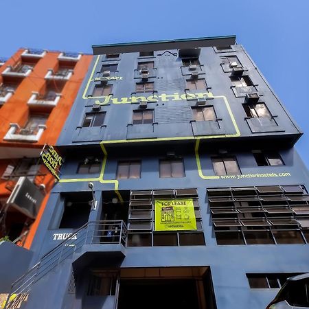 Spot On Junction Hostel Makati City Buitenkant foto